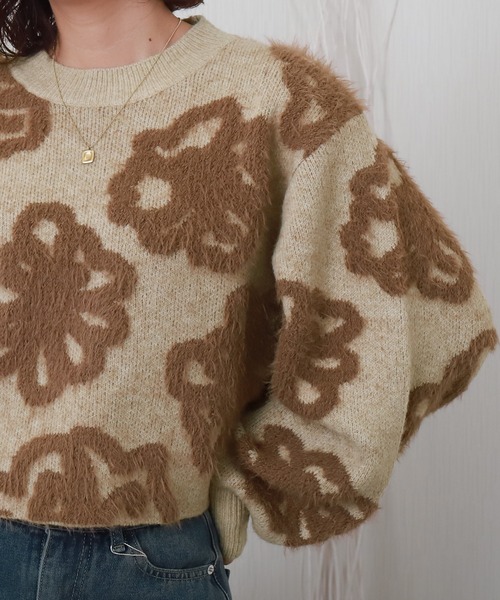 libelle more(リベル モア)の「BIGフラワー柄ジャガードニットプルオーバー(ニット/セーター・レディース・ベージュ/ブラック/オフホワイト/杢グレー・M)」の22枚目の写真