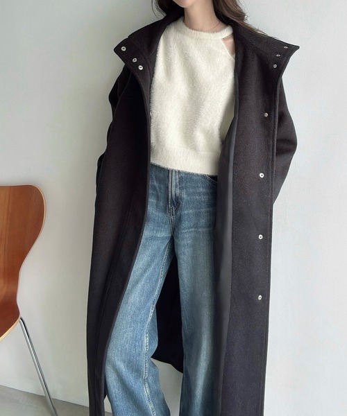 Meiru(メイル)の「スタンドカラーロングコート(その他アウター・レディース・グレー/ブラック/チャコール・LARGE/MEDIUM/SMALL)」の7枚目の写真