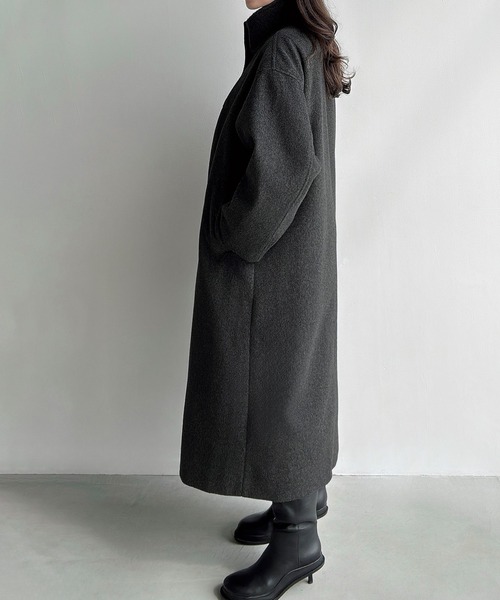 Meiru(メイル)の「スタンドカラーロングコート(その他アウター・レディース・グレー/ブラック/チャコール・LARGE/MEDIUM/SMALL)」の12枚目の写真