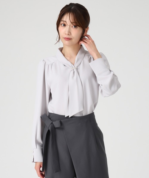 MISCH MASCH（ミッシュマッシュ）の「バー付きタイブラウス（シャツ/ブラウス・レディース・ベージュ/ブラック/グレー/ホワイト・ﾌﾘ-）」の16枚目の写真