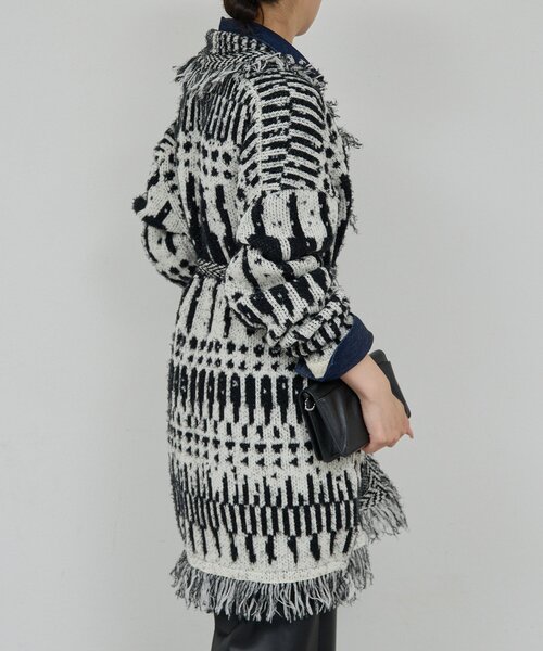 GALLARDAGALANTE（ガリャルダガランテ）の「【25th記念アイテム】フリンジニットガウン（カーディガン/ボレロ・レディース・ベージュ/ホワイト・FREE）」の20枚目の写真