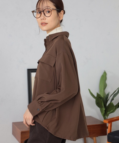 GALLORIA(ギャローリア)の「裾ドロストシャツ(シャツ/ブラウス・レディース・チャコールグレー/ブラウン・M/S/LL/L)」の8枚目の写真