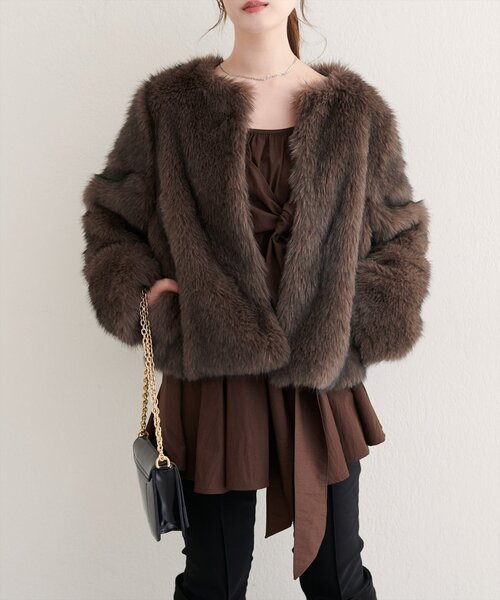 natural couture(ナチュラルクチュール)の「【WEB限定】ノーカラーファージャケット(ノーカラージャケット・レディース・ブラウン/アイボリー・FREE)」の12枚目の写真
