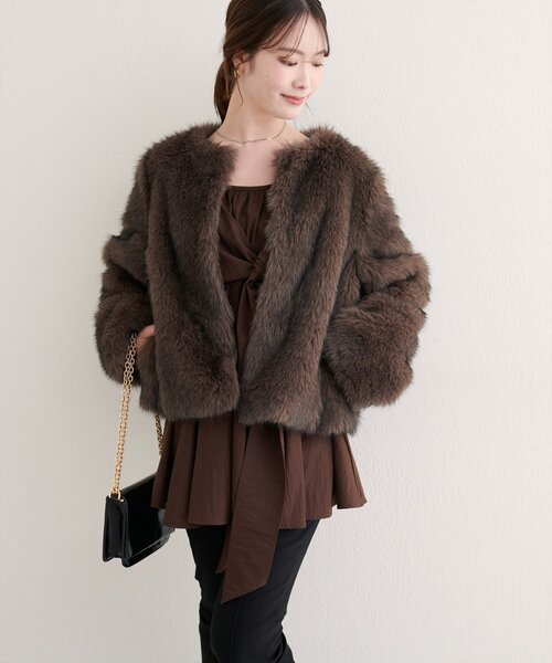 natural couture(ナチュラルクチュール)の「【WEB限定】ノーカラーファージャケット(ノーカラージャケット・レディース・ブラウン/アイボリー・FREE)」の16枚目の写真