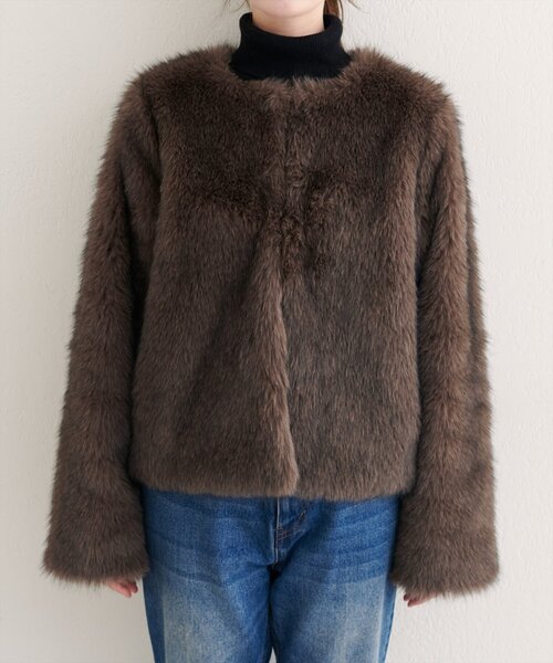 natural couture(ナチュラルクチュール)の「【WEB限定】ノーカラーファージャケット(ノーカラージャケット・レディース・ブラウン/アイボリー・FREE)」の18枚目の写真