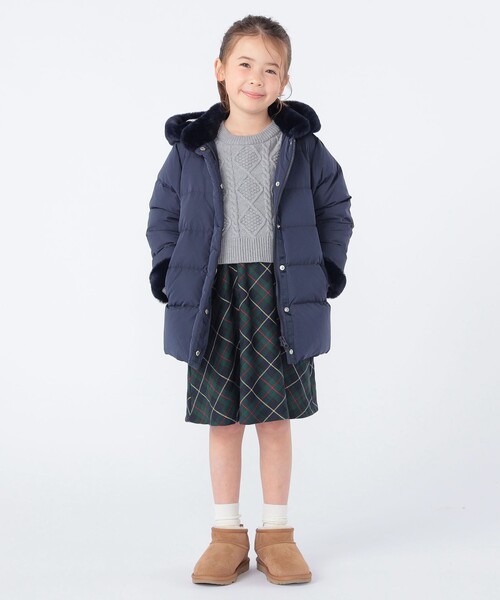 SHIPS（シップス）の「SHIPS KIDS:100～130cm /〈撥水/手洗い可能〉ミディアム丈 リサイクル ダウン フーディー（ダウンジャケット/コート・キッズ・ネイビー/ピンク・100/110/120/130）」の17枚目の写真