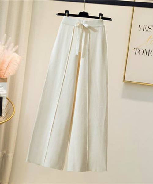 SweetMommy（スウィートマミー）の「【ZOZO限定】センターピンタック ニットワイドパンツ [マタニティ　産前産後]（マタニティウェア/グッズ・レディース・ホワイト/グレー・FREE）」の3枚目の写真