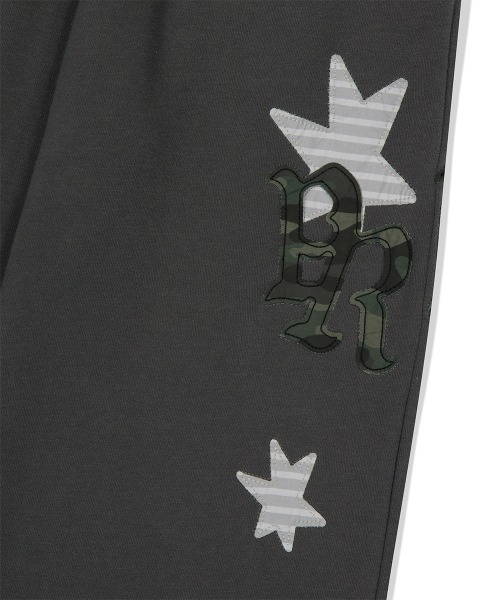 MAHAGRID(マハグリッド)の「『mahagrid/マハグリッド』 PRAY APPLIQUE SWEAT PANT/アップリケデザインスウェットパンツ(スウェットパンツ・レディース・チャコールグレー/ブラック/グレー・M)」の22枚目の写真
