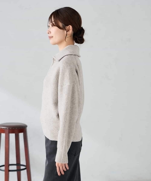 a.v.v（アーヴェヴェ）の「WZIP襟付きニットブルゾン（カーディガン/ボレロ・レディース・ベージュ・38/40）」の11枚目の写真