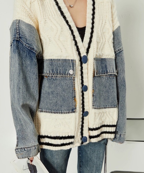Dalfwin（ダールフィン）の「韓国ファッション デニムドッキングVネックニットカーディガン（カーディガン/ボレロ・レディース・ホワイト/ブラック・FREE）」の12枚目の写真