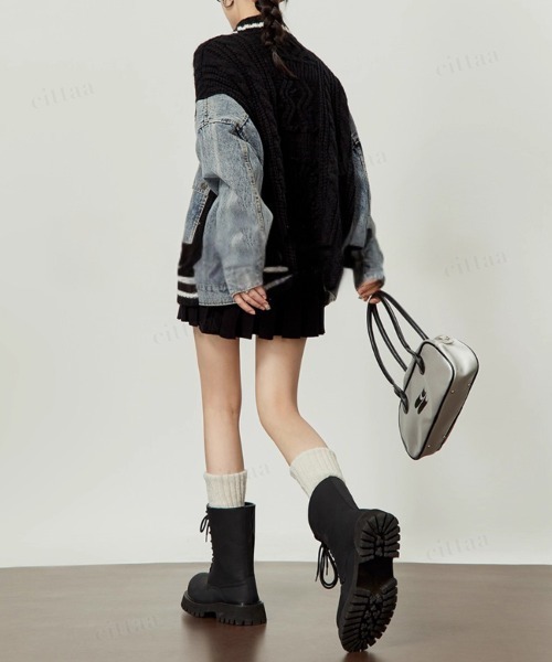 Dalfwin（ダールフィン）の「韓国ファッション デニムドッキングVネックニットカーディガン（カーディガン/ボレロ・レディース・ホワイト/ブラック・FREE）」の20枚目の写真