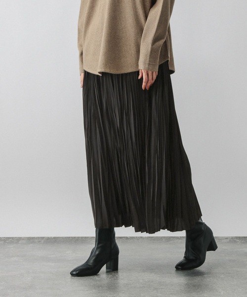 GLOBAL WORK（グローバルワーク）の「ワッシャープリーツスカート/603882（スカート・レディース・ダークブラウン/ブラック/ベージュ系その他3/ブラック系その他・SHORT/REGULAR）」の18枚目の写真