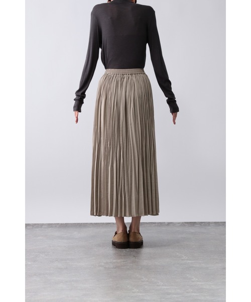 GLOBAL WORK（グローバルワーク）の「ワッシャープリーツスカート/603882（スカート・レディース・ダークブラウン/ブラック/ベージュ系その他3/ブラック系その他・SHORT/REGULAR）」の11枚目の写真