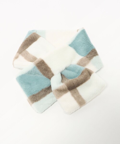 green label relaxing（グリーンレーベルリラクシング）の「チェック マフラー / キッズ（マフラー・キッズ・ライトグレー/ライトブルー/ライトピンク・FREE）」の3枚目の写真