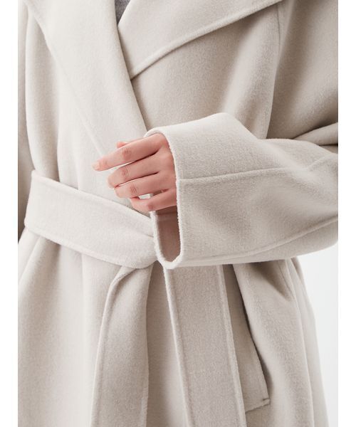 共ベルト付きビックカラーミディ丈コート（ステンカラーコート）｜Mila