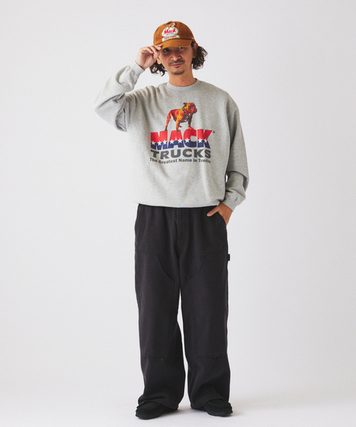 JOURNAL STANDARD relume（ジャーナルスタンダード　レリューム）の「MACK TRUCKS / マック・トラックス 別注 フェード  プリント スウェット（スウェット・メンズ・ブラック/ライトグレー/ホワイト×ホワイト・LARGE/MEDIUM）」の5枚目の写真