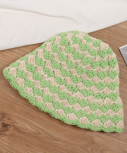 SANSeLF（サンセルフ）の「【SANSeLF】 クロシェバケットハット 立体編みデザイン ニット風 saa25a173（ニットキャップ/ビーニー・レディース・ベージュ/グリーン/ブラック・FREE）」の6枚目の写真