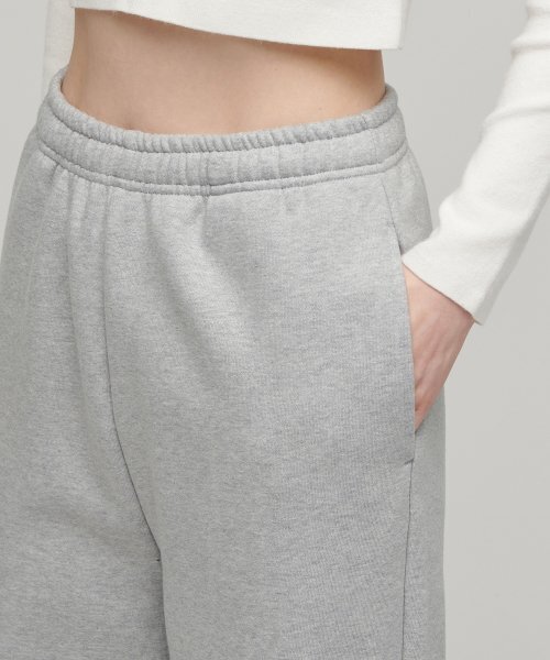 MUSINSA STANDARD WOMAN（ムシンサスタンダードウーマン）の「ウィメンズ起毛リラックスラウンジスウェットパンツ[ミディアムグレー]（スウェットパンツ・レディース・その他・SMALL/MEDIUM/LARGE/X-SMALL）」の5枚目の写真