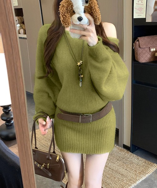 MAISON DE THERESE（メゾン ド テレーズ）の「オフショルダー ロングスリーブ ワンピース（ワンピース・レディース・ブラウン/グリーン/グレー/アイボリー・M）」の5枚目の写真
