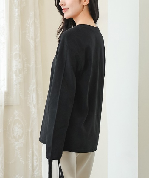 DAYRA(デイラ)の「コットン ラウンドネック ベーシック 長袖 カットソー(Tシャツ/カットソー・レディース・ダークグレー/ネイビー/ホワイト/ブラック・S/M/XL)」の8枚目の写真