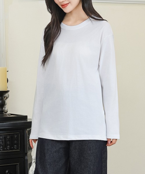 DAYRA(デイラ)の「コットン ラウンドネック ベーシック 長袖 カットソー(Tシャツ/カットソー・レディース・ダークグレー/ネイビー/ホワイト/ブラック・S/M/XL)」の10枚目の写真
