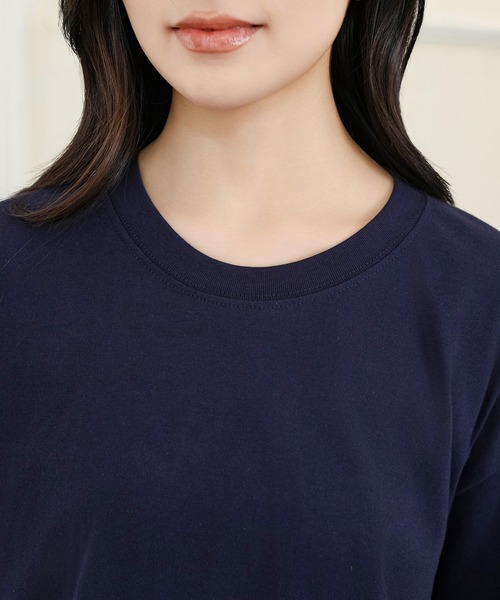 DAYRA(デイラ)の「コットン ラウンドネック ベーシック 長袖 カットソー(Tシャツ/カットソー・レディース・ダークグレー/ネイビー/ホワイト/ブラック・S/M/XL)」の21枚目の写真
