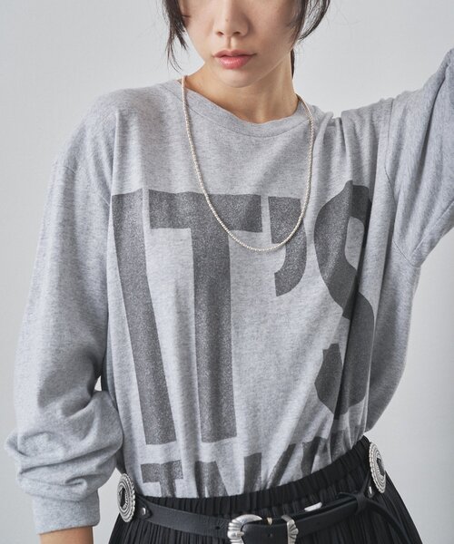 Whim Gazette（ウィムガゼット）の「BIGロゴ ロンTEE（Tシャツ/カットソー・レディース・オフホワイト/グレー・FREE）」の13枚目の写真