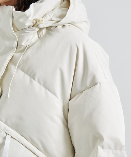 NOISE MAKER(ノイズメーカー)の「【 NOISEMAKER/ノイズメーカー】《STUDIOUS別注》DOWN JACKET/ダウンジャケット(ダウンジャケット/コート・レディース・ホワイト/ブラック・1/2)」の17枚目の写真