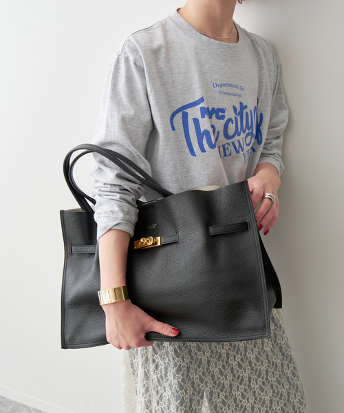 Spick & Span（スピックアンドスパン）の「《追加》VIOLAd’ORO / ヴィオラドーロ イタリアンWフェイスレザートートバッグ L（トートバッグ・レディース・ブラック/ベージュ/グレー・FREE）」の14枚目の写真