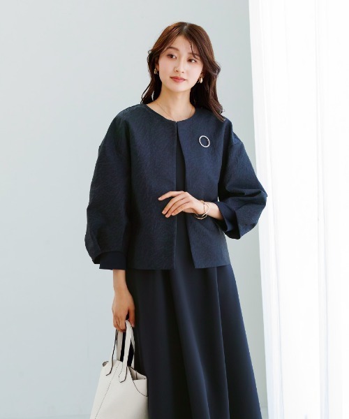 White Collection(ホワイトコレクション)の「【 洗える・ストレッチ 】 スムースダンボール・タックフレアワンピース(ワンピース・レディース・ネイビー/ベージュ・S/L/M)」の17枚目の写真