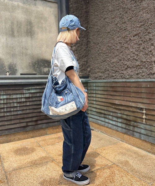 SNOOPY×OLD BETTY'S(スヌーピーカケルオールドベティーズ)の「スヌーピー【SNOOPY】Denim Vintage Look Tote Bag(トートバッグ・レディース・インディゴブルー・FREE)」の8枚目の写真