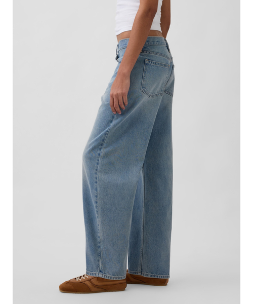 GAP（ギャップ）の「ローライズ バレルデニム（デニムパンツ・レディース・ライトインディゴブルー・23/24/25/26/27/28/29/30）」の4枚目の写真