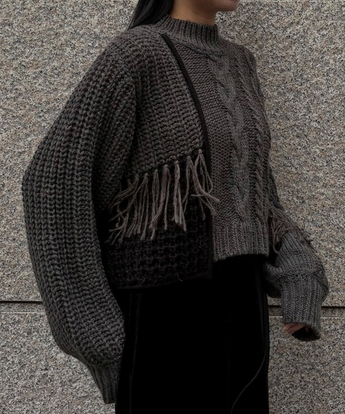 &g'aime(アンジェム)の「【&g'aime 】編地MIXフリンジニット Mixed Knit Fringe Pullover(ニット/セーター・レディース・ブラック/チャコールグレー/ブラウン・FREE)」の16枚目の写真