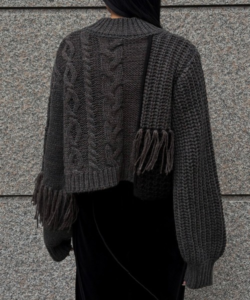 &g'aime(アンジェム)の「【&g'aime 】編地MIXフリンジニット Mixed Knit Fringe Pullover(ニット/セーター・レディース・ブラック/チャコールグレー/ブラウン・FREE)」の18枚目の写真