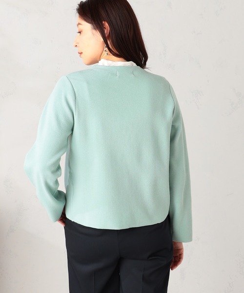 GALLORIA（ギャローリア）の「【洗濯機で洗える】パール調ボタンニットジャケット（カーディガン/ボレロ・レディース・ライトグリーン/ネイビー・L/LL/M/S）」の5枚目の写真