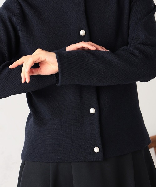 GALLORIA（ギャローリア）の「【洗濯機で洗える】パール調ボタンニットジャケット（カーディガン/ボレロ・レディース・ライトグリーン/ネイビー・L/LL/M/S）」の8枚目の写真