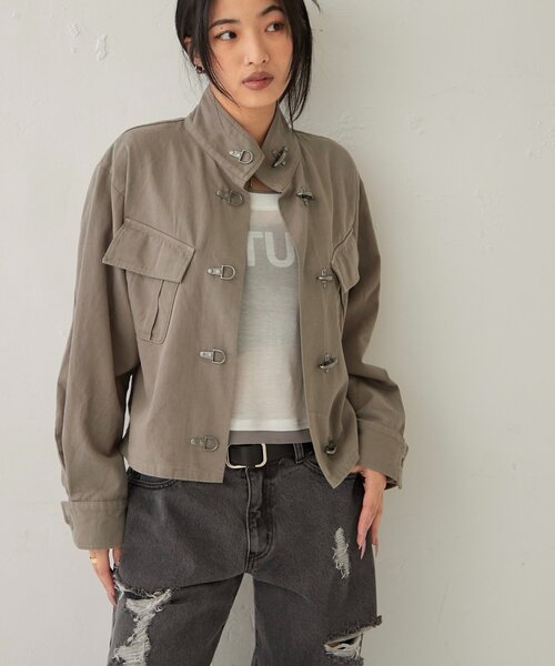 WHO'S WHO gallery(フーズフーギャラリー)の「FIREMAN MILITARY SHIRT JACKET(ミリタリージャケット・レディース・ブラック/ライトグレー/カーキ・FREE)」の15枚目の写真