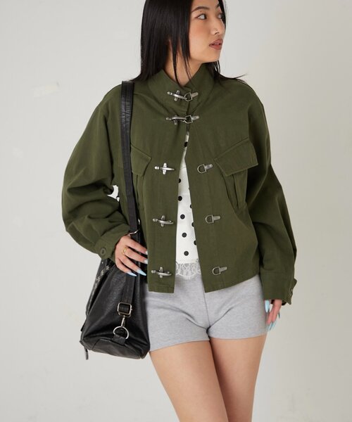 WHO'S WHO gallery（フーズフーギャラリー）の「ファイヤーマンミリタリーシャツジャケット（ミリタリージャケット・レディース・カーキ/ブラック/ライトグレー・FREE）」の20枚目の写真