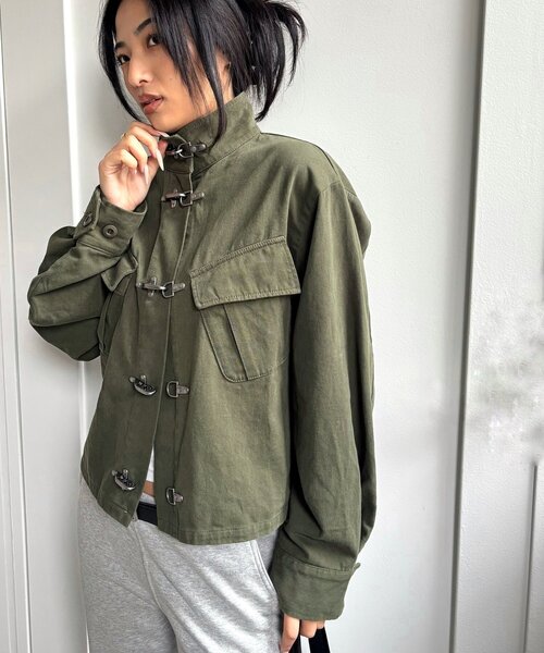 WHO'S WHO gallery（フーズフーギャラリー）の「ファイヤーマンミリタリーシャツジャケット（ミリタリージャケット・レディース・カーキ/ブラック/ライトグレー・FREE）」の18枚目の写真