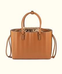 PLEATICA（プリティカ）の「Flaum Tote Bag Brown（トートバッグ）」