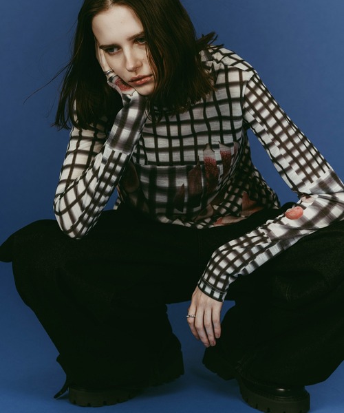 Knuth Marf（クヌースマーフ）の「【Knuth Marf】fruit-check print knit（ニット/セーター・レディース・ブルー/ブラック/グリーン・FREE）」の4枚目の写真