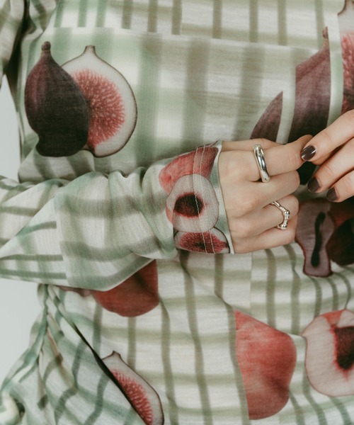 Knuth Marf（クヌースマーフ）の「【Knuth Marf】fruit-check print knit（ニット/セーター・レディース・ブルー/ブラック/グリーン・FREE）」の14枚目の写真