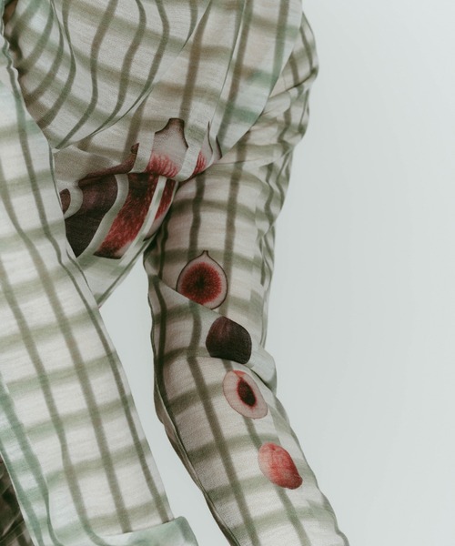 Knuth Marf（クヌースマーフ）の「【Knuth Marf】fruit-check print knit（ニット/セーター・レディース・ブルー/ブラック/グリーン・FREE）」の15枚目の写真