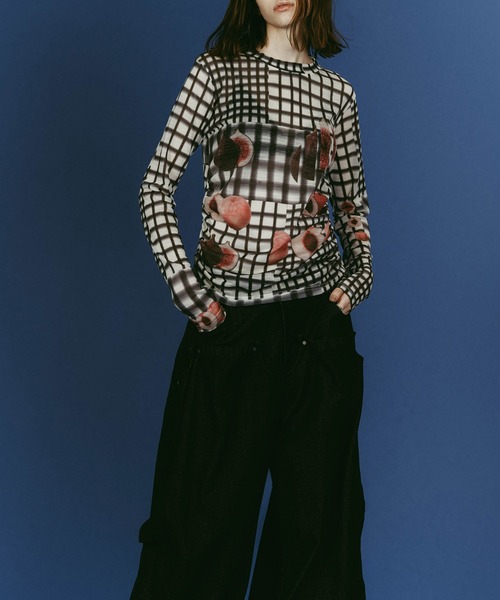 Knuth Marf（クヌースマーフ）の「【Knuth Marf】fruit-check print knit（ニット/セーター・レディース・ブルー/ブラック/グリーン・FREE）」の6枚目の写真