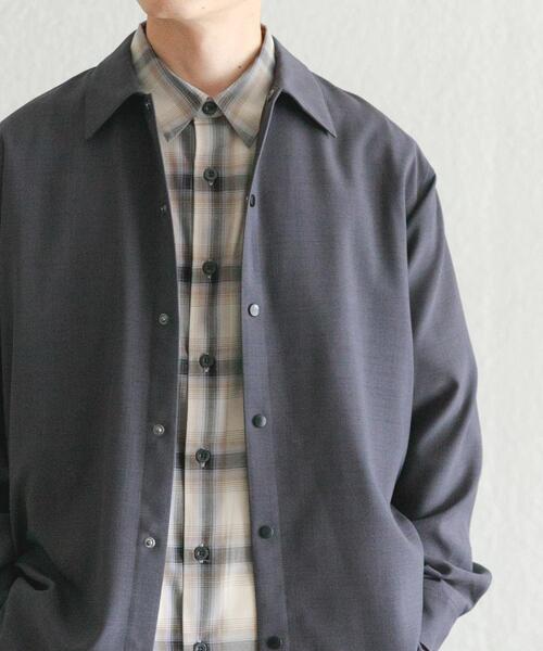 ITEMS URBANRESEARCH(アイテムズ アーバンリサーチ)の「2way ストレッチロングスリーブスナップシャツ(シャツ/ブラウス・メンズ・ブラック/オリーブ/チャコールグレー/ベージュ・MEDIUM/LARGE)」の10枚目の写真