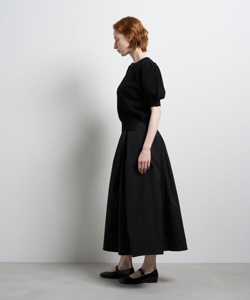 LANVIN en Bleu(ランバンオンブルー)の「アイレットパフスリーブニット(ニット/セーター・レディース・ラベンダー/ブラック/オフホワイト・38)」の13枚目の写真