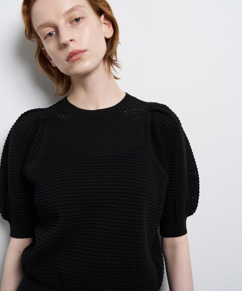 LANVIN en Bleu(ランバンオンブルー)の「アイレットパフスリーブニット(ニット/セーター・レディース・ラベンダー/ブラック/オフホワイト・38)」の18枚目の写真