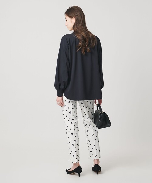UNITED ARROWS(ユナイテッドアローズ)の「ポンチ ロングスリーブ カットソー(Tシャツ/カットソー・レディース・ネイビー/ホワイト/ブラック・FREE)」の7枚目の写真