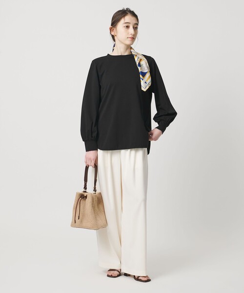 UNITED ARROWS(ユナイテッドアローズ)の「ポンチ ロングスリーブ カットソー(Tシャツ/カットソー・レディース・ネイビー/ホワイト/ブラック・FREE)」の13枚目の写真