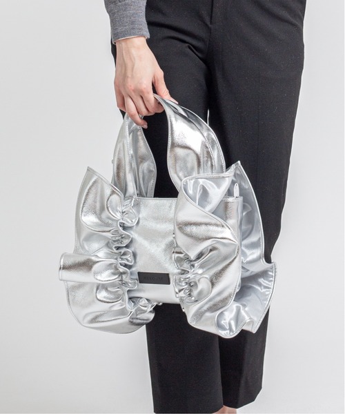 HELOYSE(エロイーズ)の「【HELOYSE/エロイーズ】フリルトートバッグ bobbonbutterfly tote PU leather S(トートバッグ・レディース・シルバー/ブラック・FREE)」の19枚目の写真